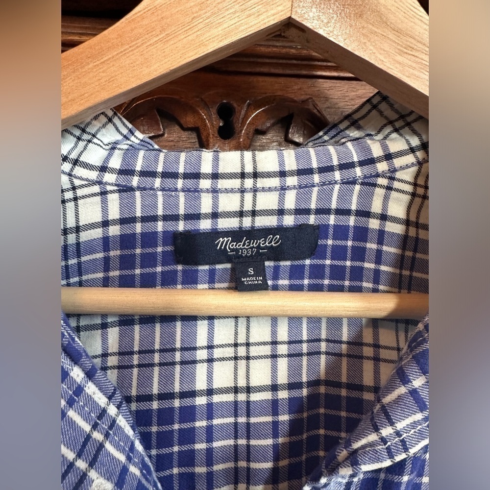 Madewell plaid button down - Picture 4 of 5